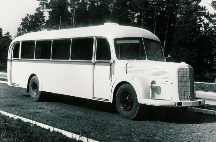 Mercedes-Benz O 4500
