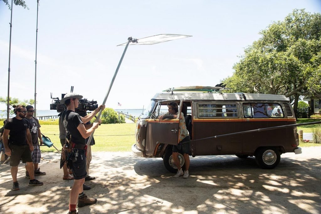 Outer Banks, la serie de Netflix donde una Volkswagen Kombi Westfalia es "protagonista
