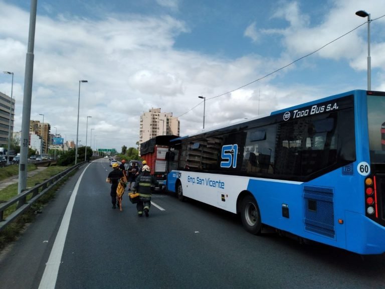 Debut accidentado para el TodoBus Retiro de la Línea 51