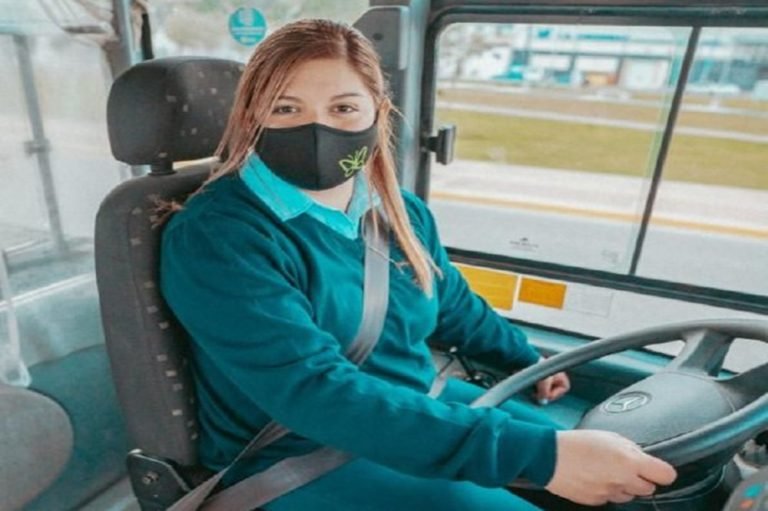 Ushuaia: El transporte público de colectivos sumó una nueva choferesa